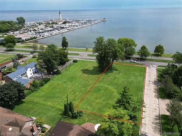 0.64 Acres of Residential Land for Sale in Grosse Pointe Shores, Michigan
