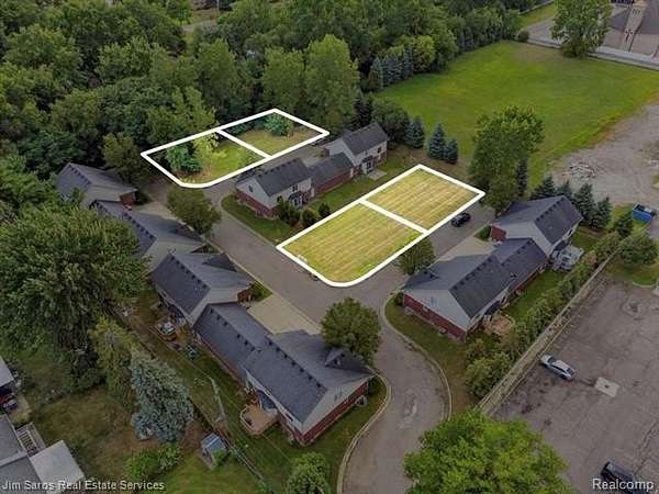 Residential Land for Sale in Warren, Michigan
