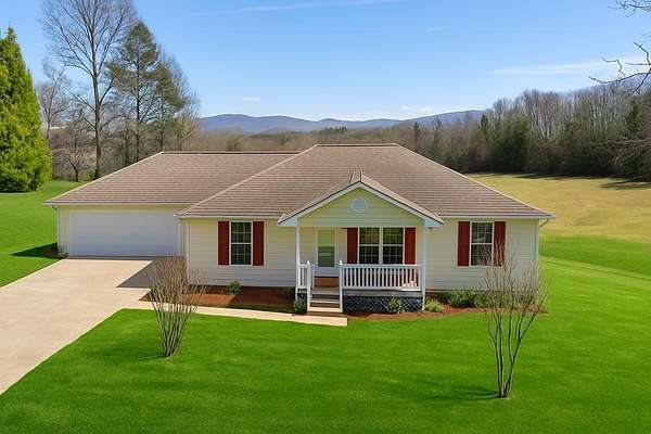 3 Acres of Land with Home for Sale in Ellijay, Georgia