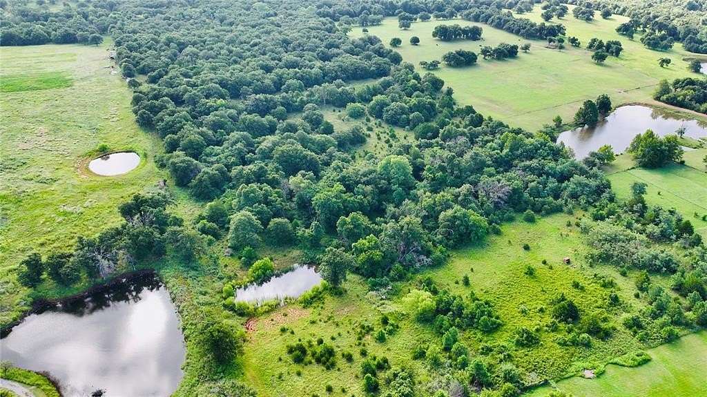 30.4 Acres of Land for Sale in Guthrie, Oklahoma