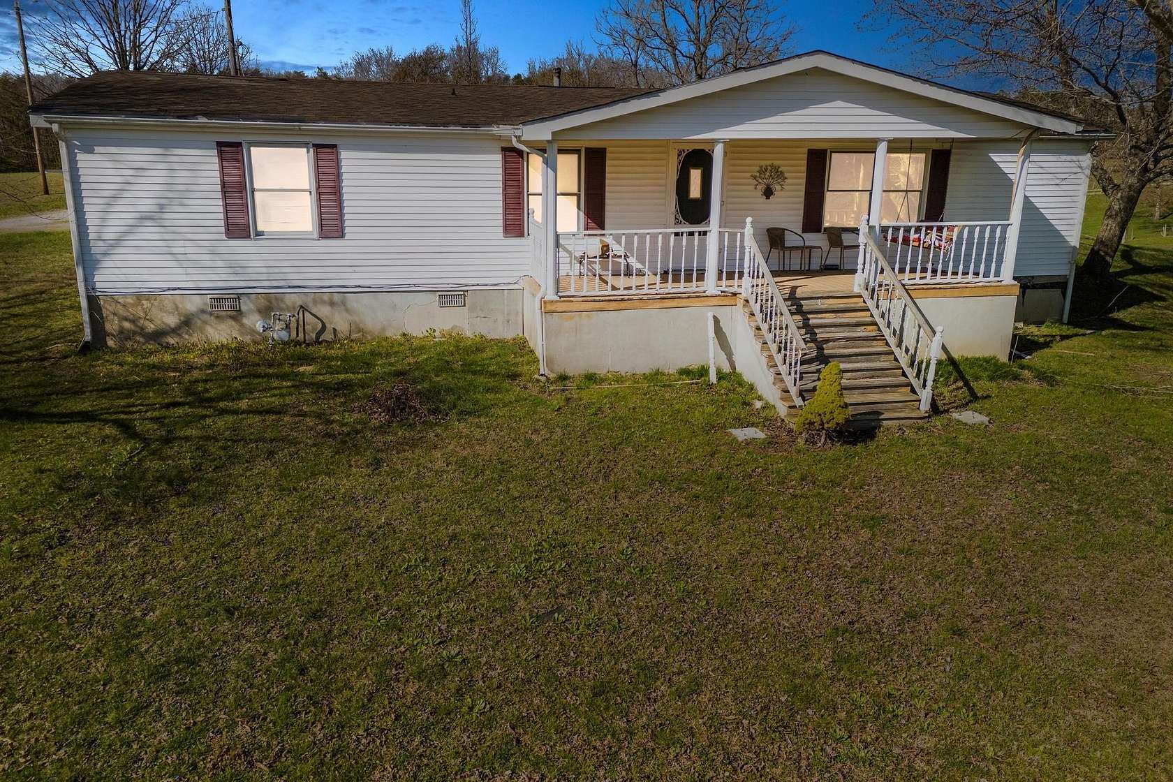 2 Acres of Land with Home for Sale in Jeffersonville, Kentucky