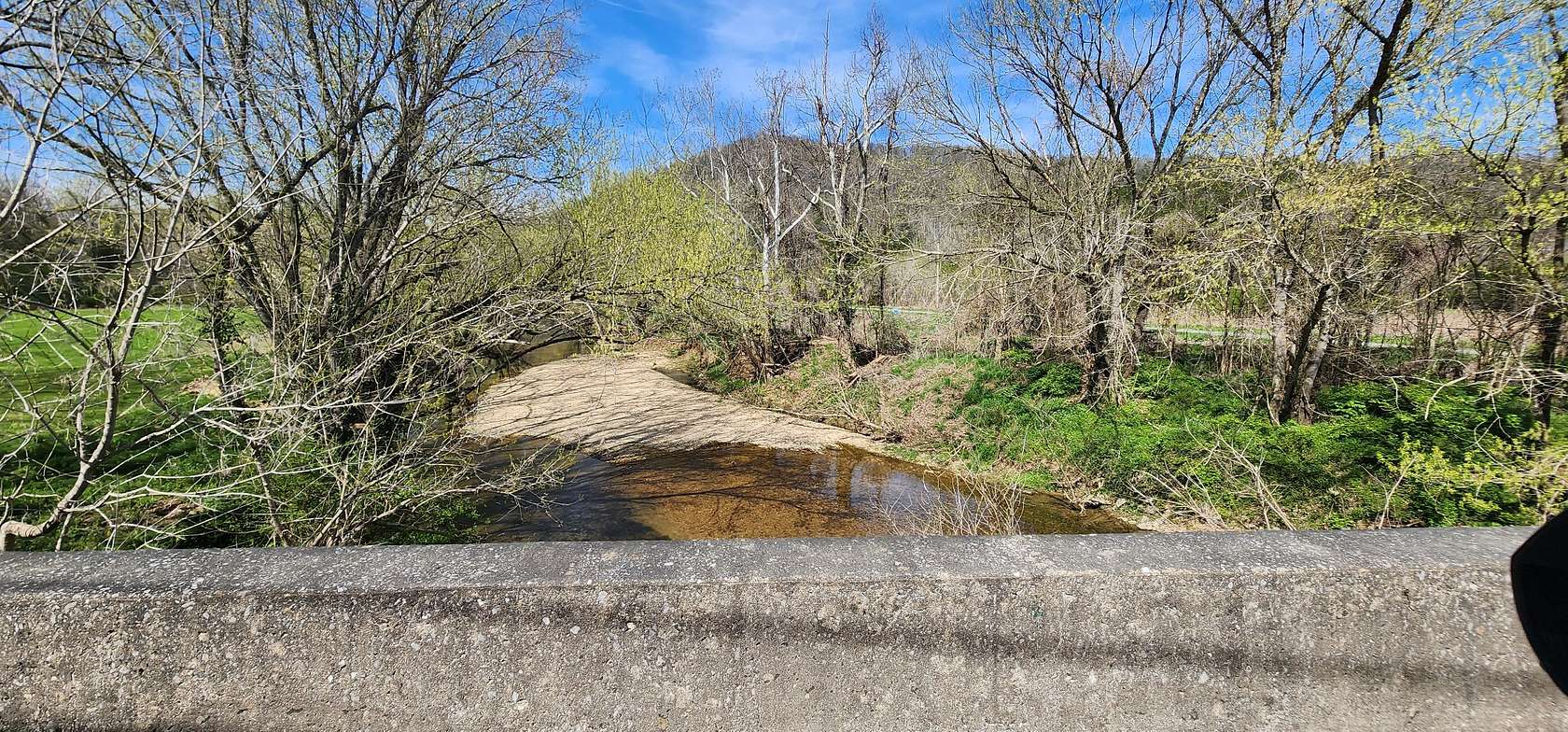 2.49 Acres of Residential Land for Sale in Liberty, Tennessee