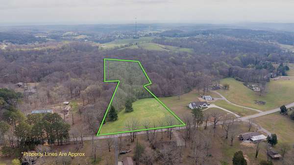 9 Acres of Land for Sale in Cumberland Furnace, Tennessee
