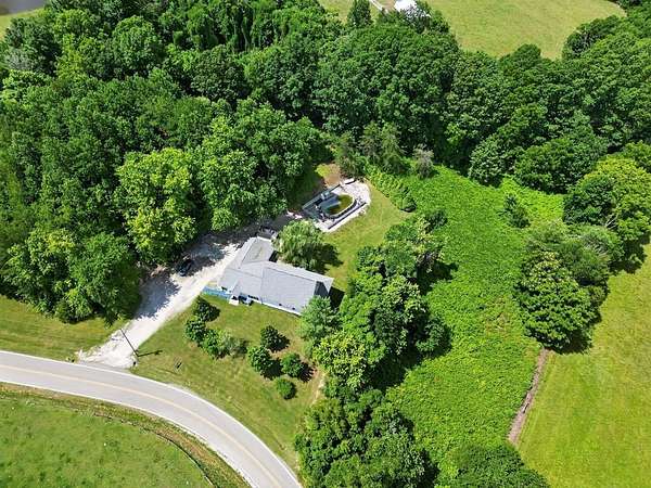 3.5 Acres of Land with Home for Sale in Byrdstown, Tennessee