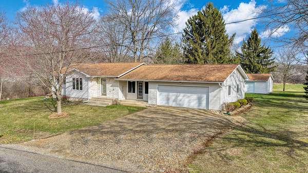 3 Acres of Land with Home for Sale in Concord, Michigan