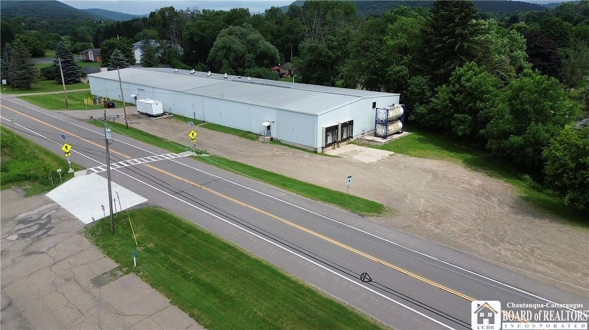 2 Acres of Improved Commercial Land for Sale in Wellsville, New York