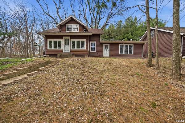 5.1 Acres of Land with Home for Sale in Peoria, Illinois