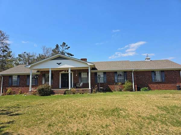 17.4 Acres of Land with Home for Sale in Oxford, Mississippi
