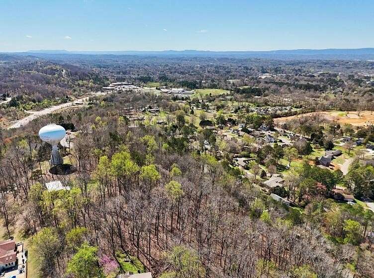 0.57 Acres of Residential Land for Sale in Chattanooga, Tennessee