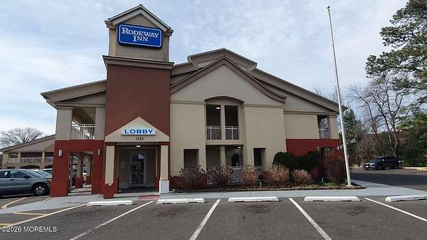 2.42 Acres of Improved Commercial Land for Sale in Mount Laurel, New Jersey