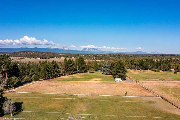 0.83 Acres of Residential Land for Sale in Bend, Oregon