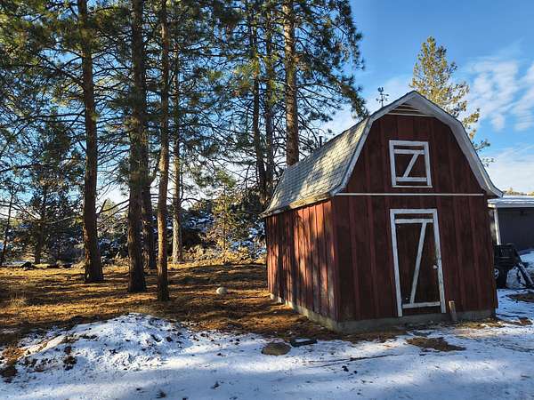 0.92 Acres of Residential Land for Sale in Bend, Oregon