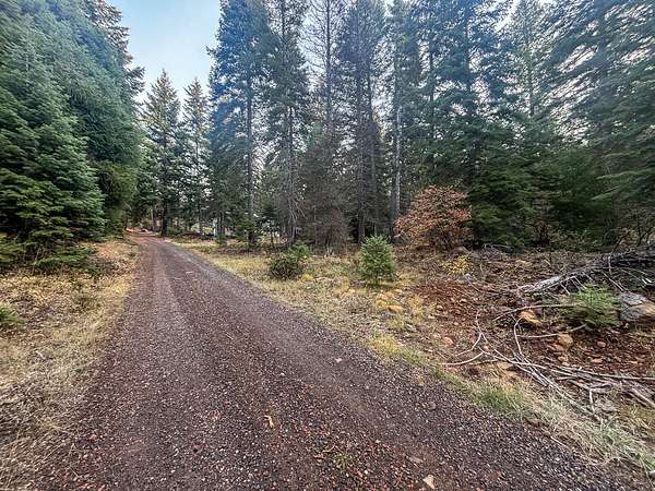 0.27 Acres of Residential Land for Sale in Klamath Falls, Oregon
