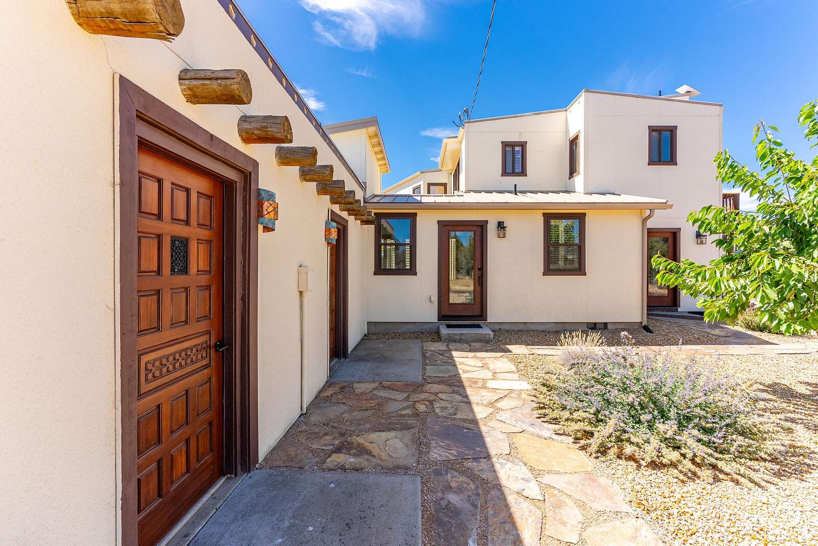 5 Acres of Land with Home for Sale in Terrebonne, Oregon