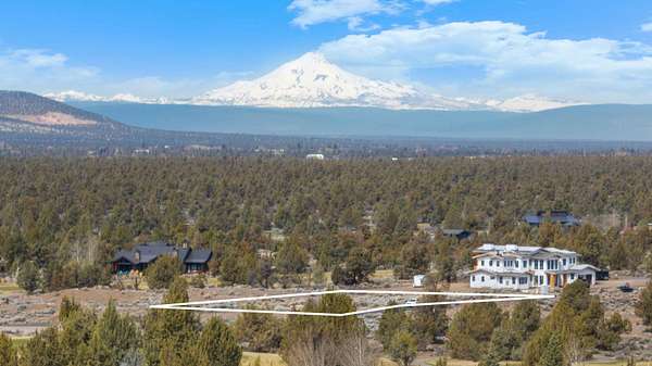 0.86 Acres of Land for Sale in Bend, Oregon