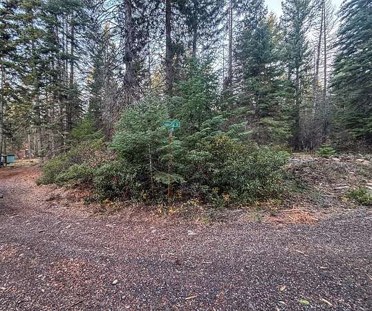 0.29 Acres of Residential Land for Sale in Klamath Falls, Oregon