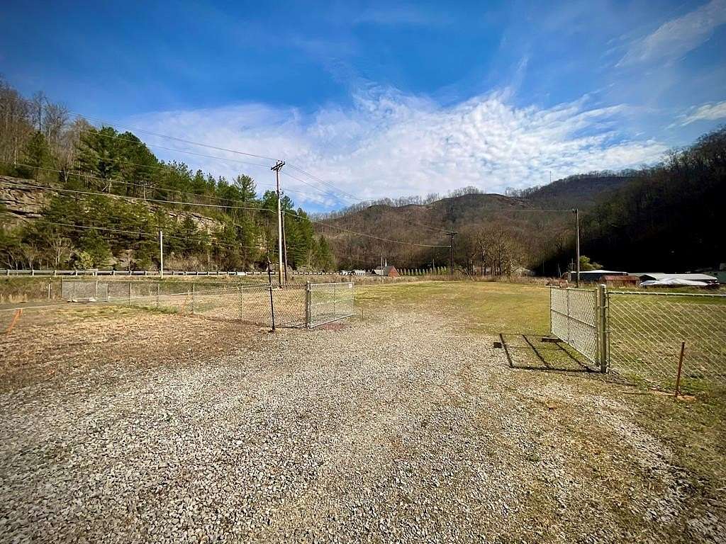 0.63 Acres of Mixed-Use Land for Sale in Huddy, Kentucky