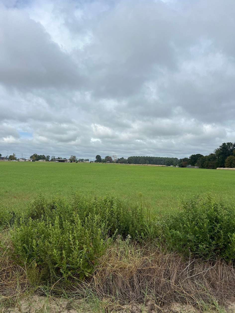 2.84 Acres of Residential Land for Sale in Lindale, Texas