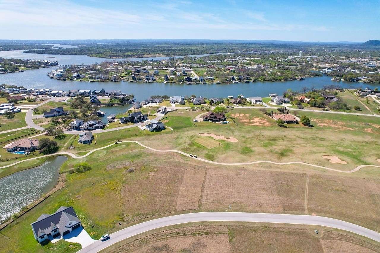 0.59 Acres of Residential Land for Sale in Kingsland, Texas