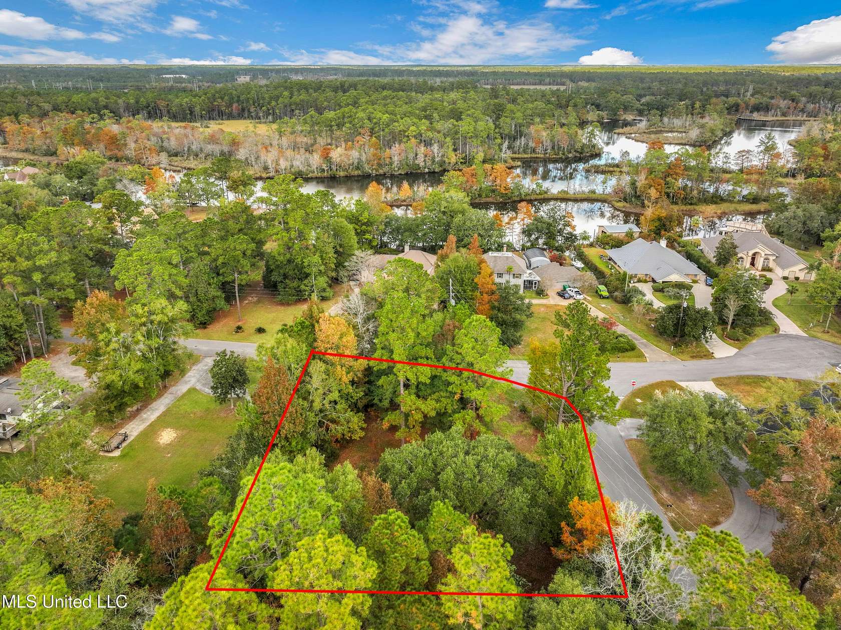 0.38 Acres of Residential Land for Sale in Diamondhead, Mississippi