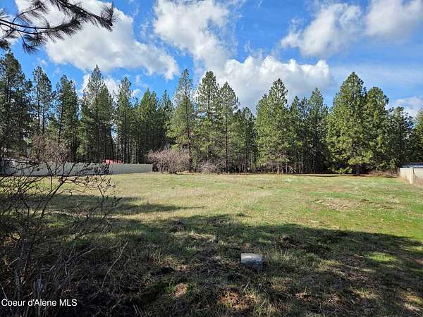 1.13 Acres of Residential Land for Sale in Spirit Lake, Idaho