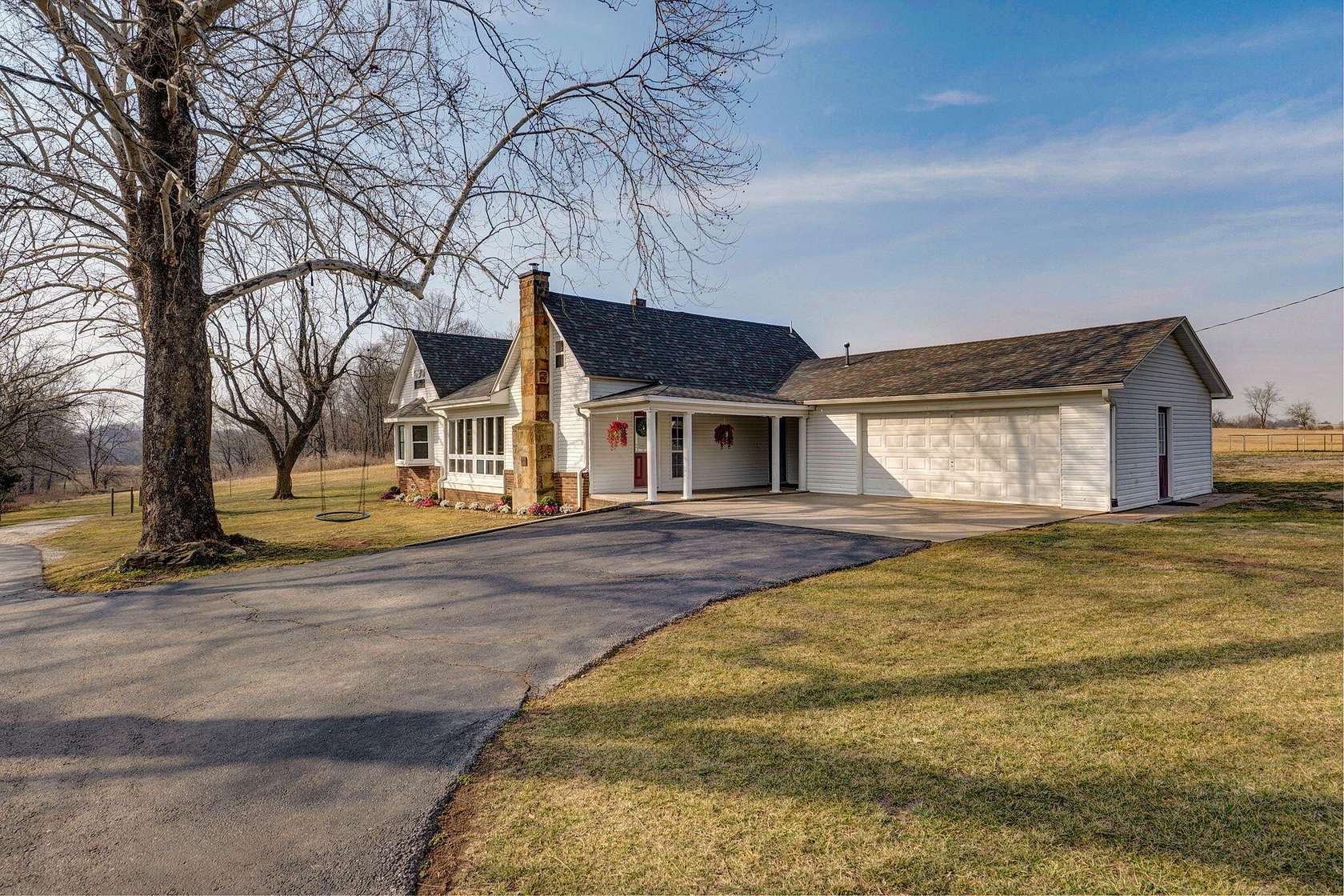 5 Acres of Land with Home for Sale in Bois D'Arc, Missouri