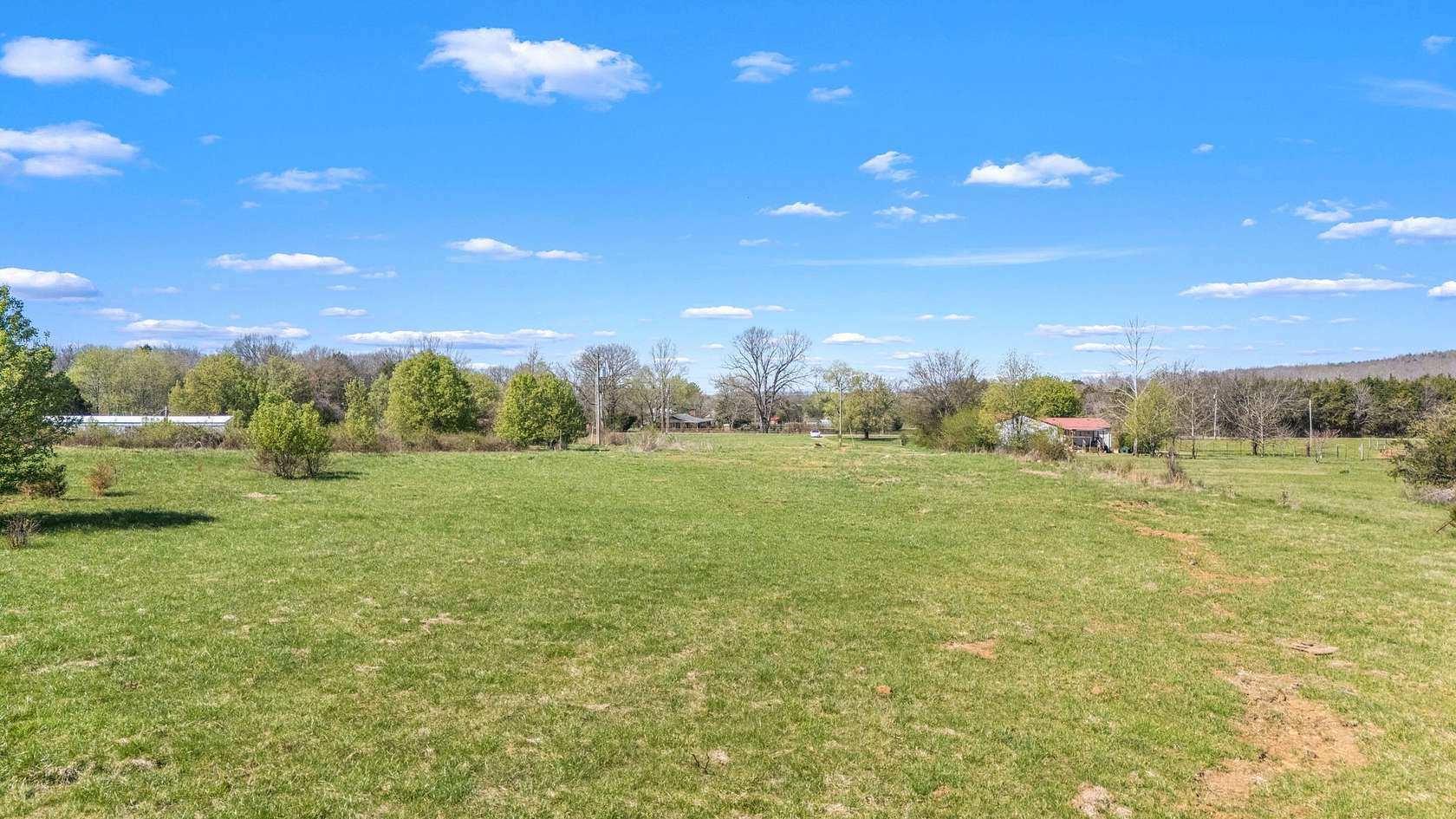 5 Acres of Residential Land for Sale in Milton, Tennessee