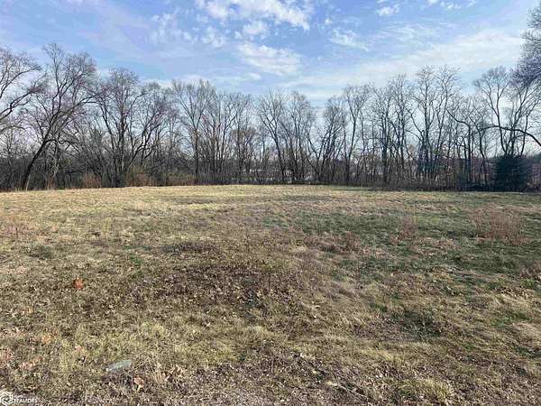 2 Acres of Commercial Land for Sale in Oskaloosa, Iowa