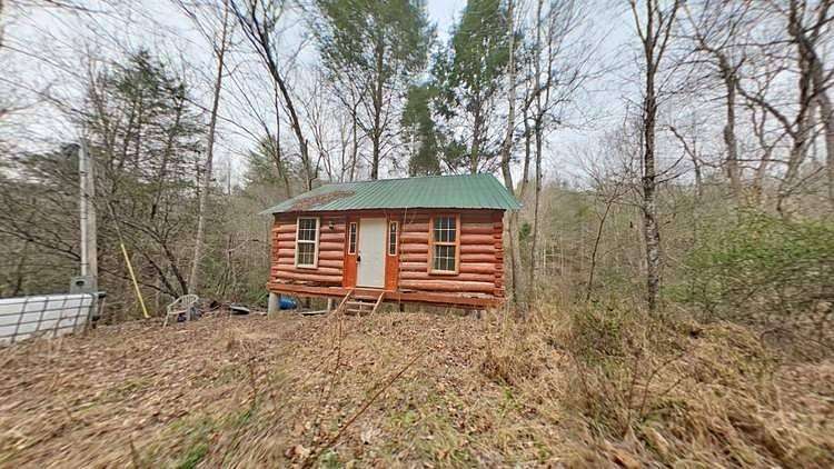 2 Acres of Land with Home for Sale in Campton, Kentucky