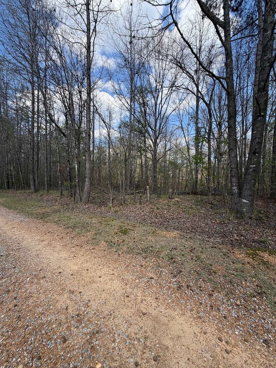 3 Acres of Land for Sale in Grenada, Mississippi