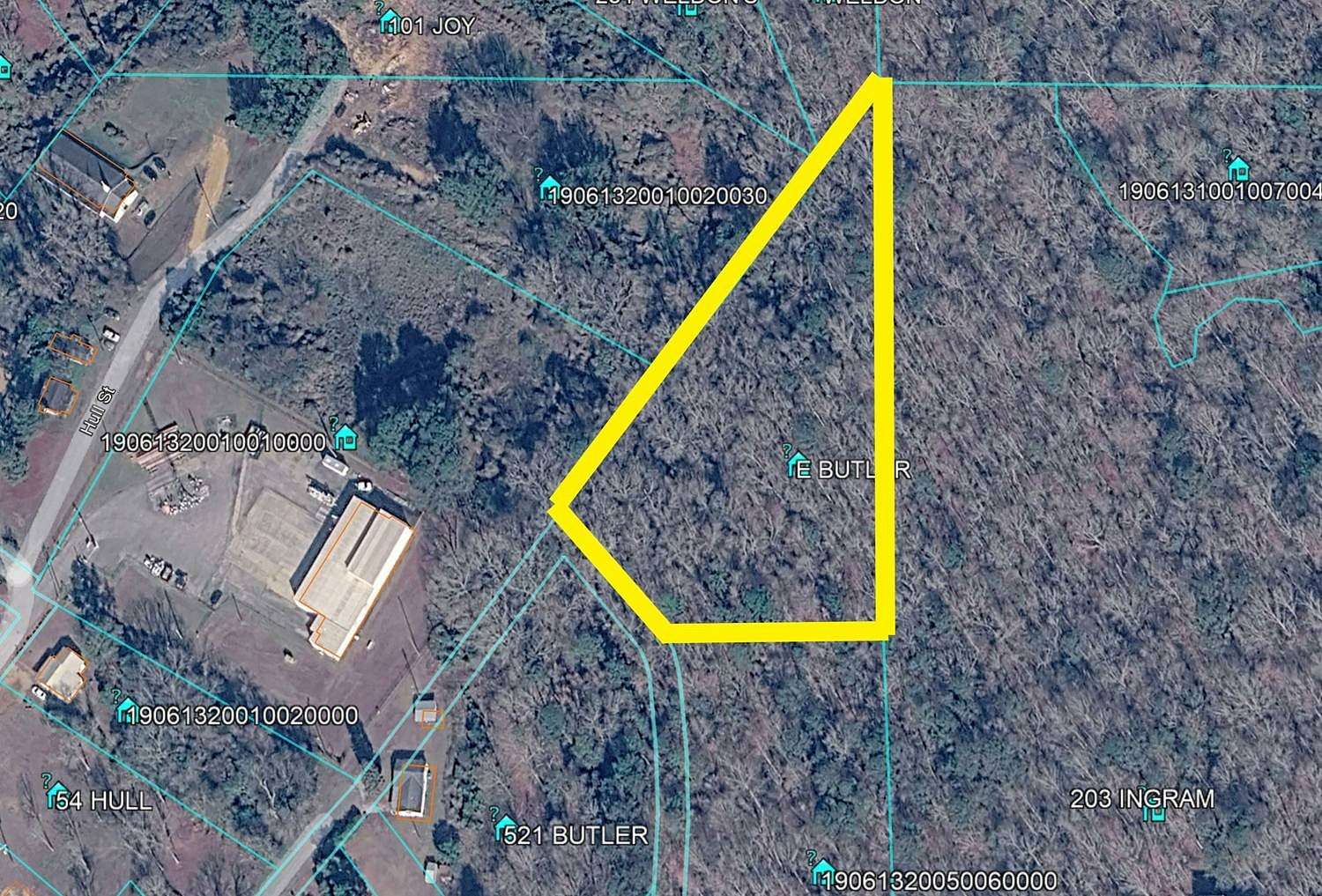 2.5 Acres of Land for Sale in Tallassee, Alabama