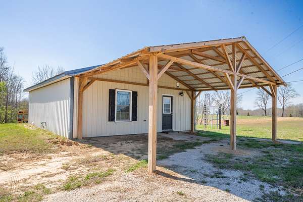 1.5 Acres of Improved Residential Land for Sale in Santa Fe, Tennessee