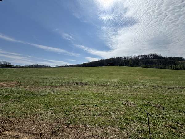3.19 Acres of Residential Land for Sale in Gordonsville, Tennessee