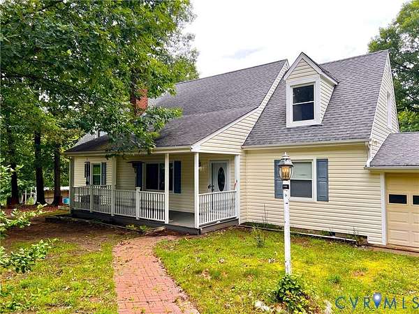 17.9 Acres of Land with Home for Sale in Blackstone, Virginia