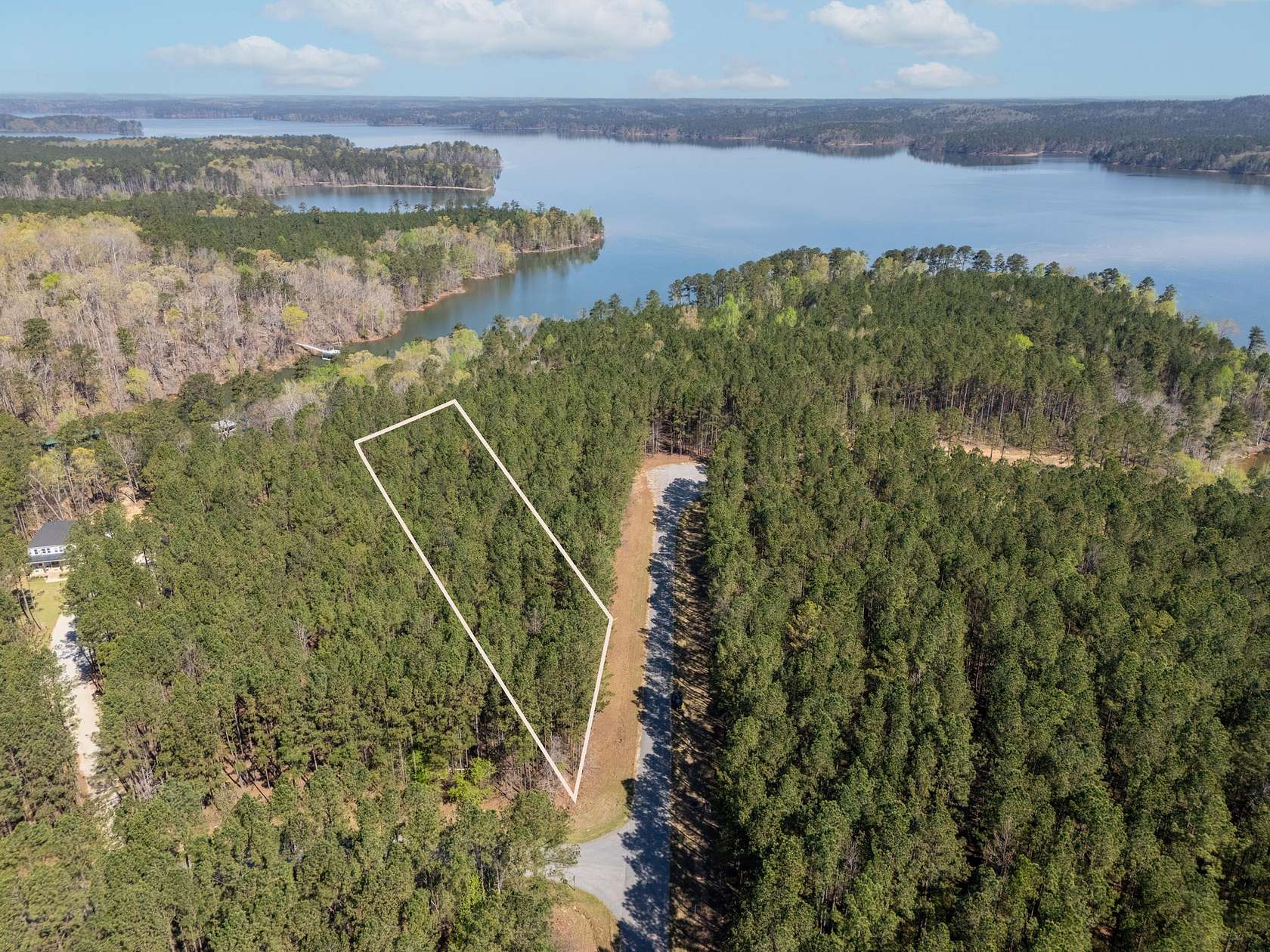 1.25 Acres of Residential Land for Sale in Lincolnton, Georgia