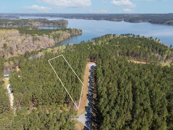 1.25 Acres of Residential Land for Sale in Lincolnton, Georgia