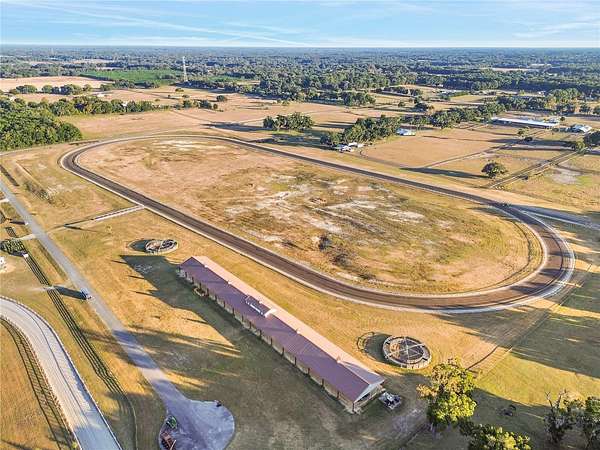 20 Acres of Agricultural Land with Home for Sale in Citra, Florida