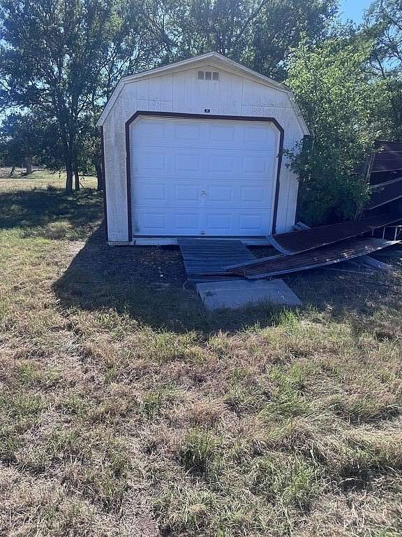 3 Acres of Residential Land for Sale in La Grange, Texas