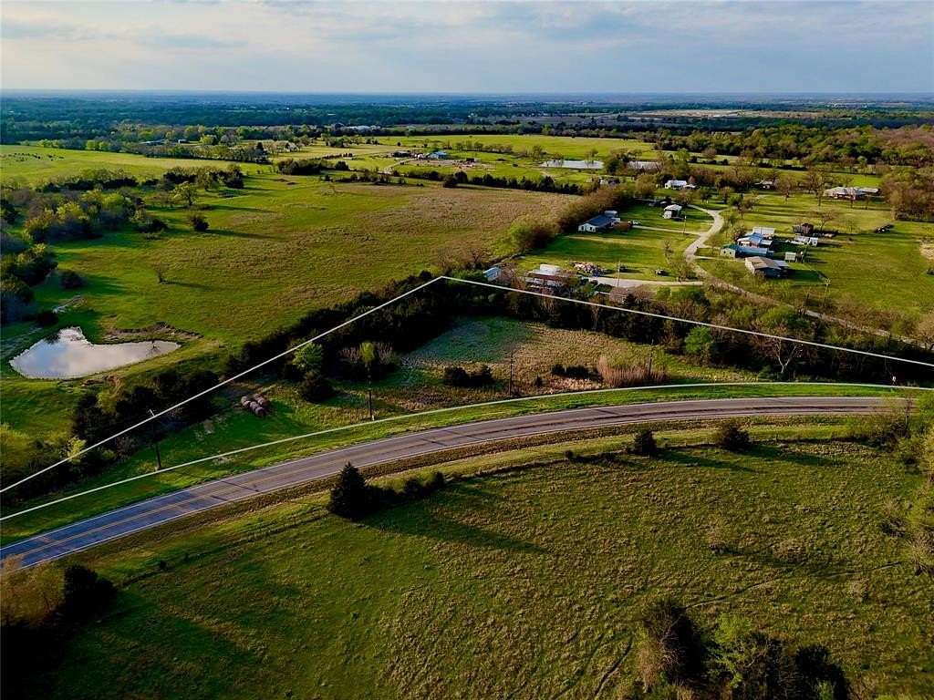 2.29 Acres of Residential Land for Sale in Celeste, Texas