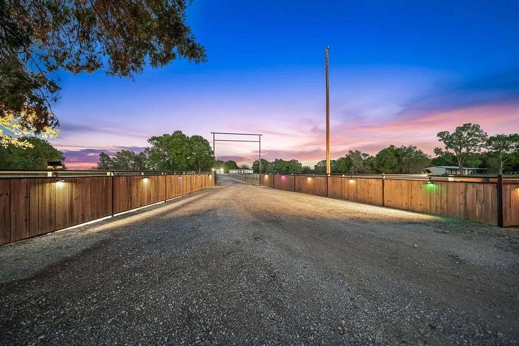 12 Acres of Land with Home for Sale in Teague, Texas