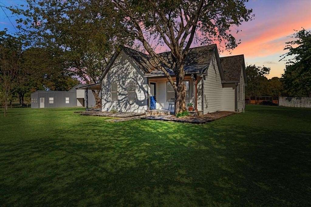 3 Acres of Improved Mixed-Use Land for Sale in Ector, Texas