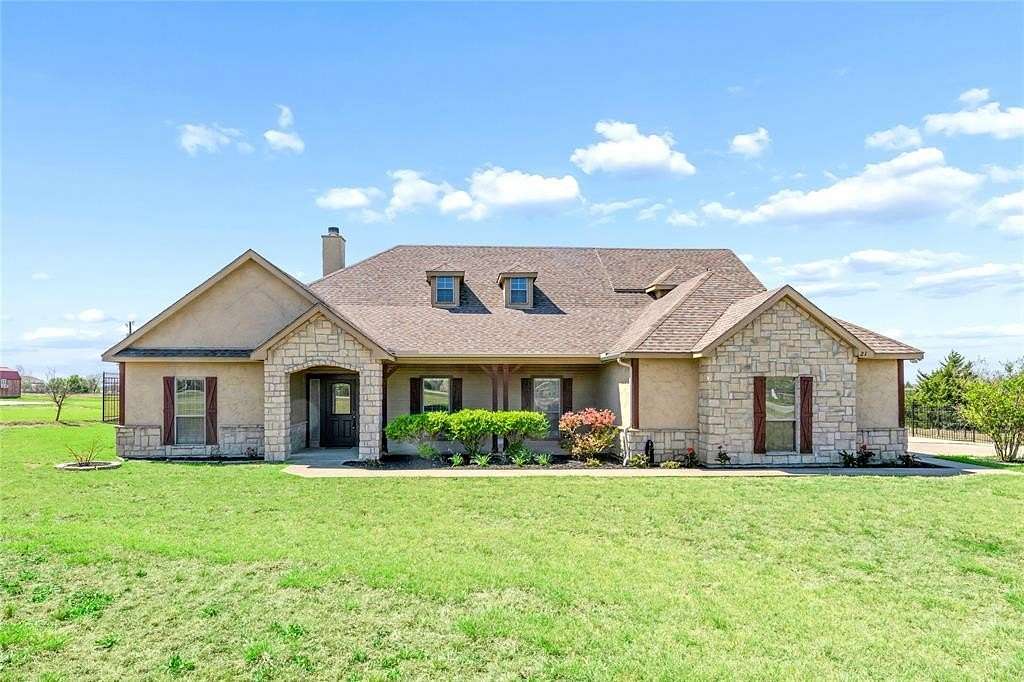 1.74 Acres of Land with Home for Sale in Melissa, Texas