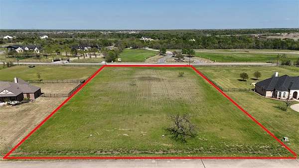 2 Acres of Residential Land for Sale in Royse City, Texas