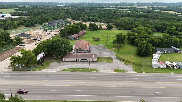 3.7 Acres of Mixed-Use Land for Sale in Gatesville, Texas
