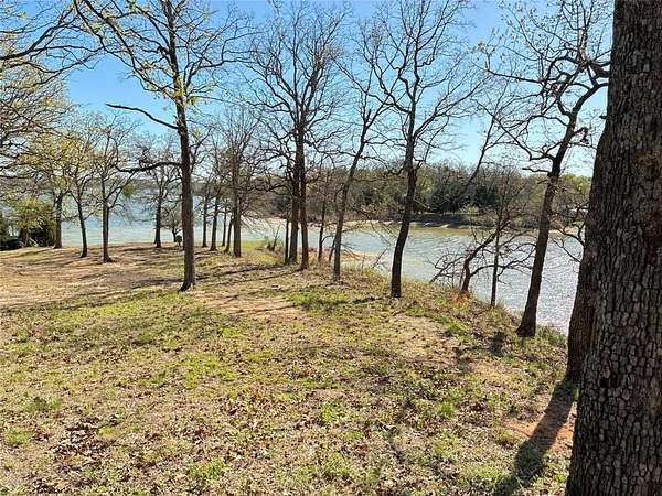 0.66 Acres of Residential Land for Sale in Log Cabin, Texas