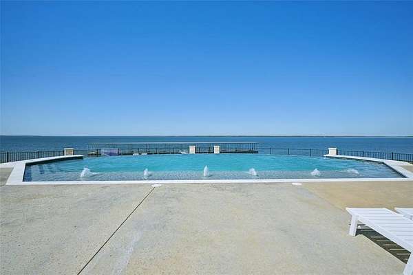 1.58 Acres of Residential Land for Sale in Honey Grove, Texas