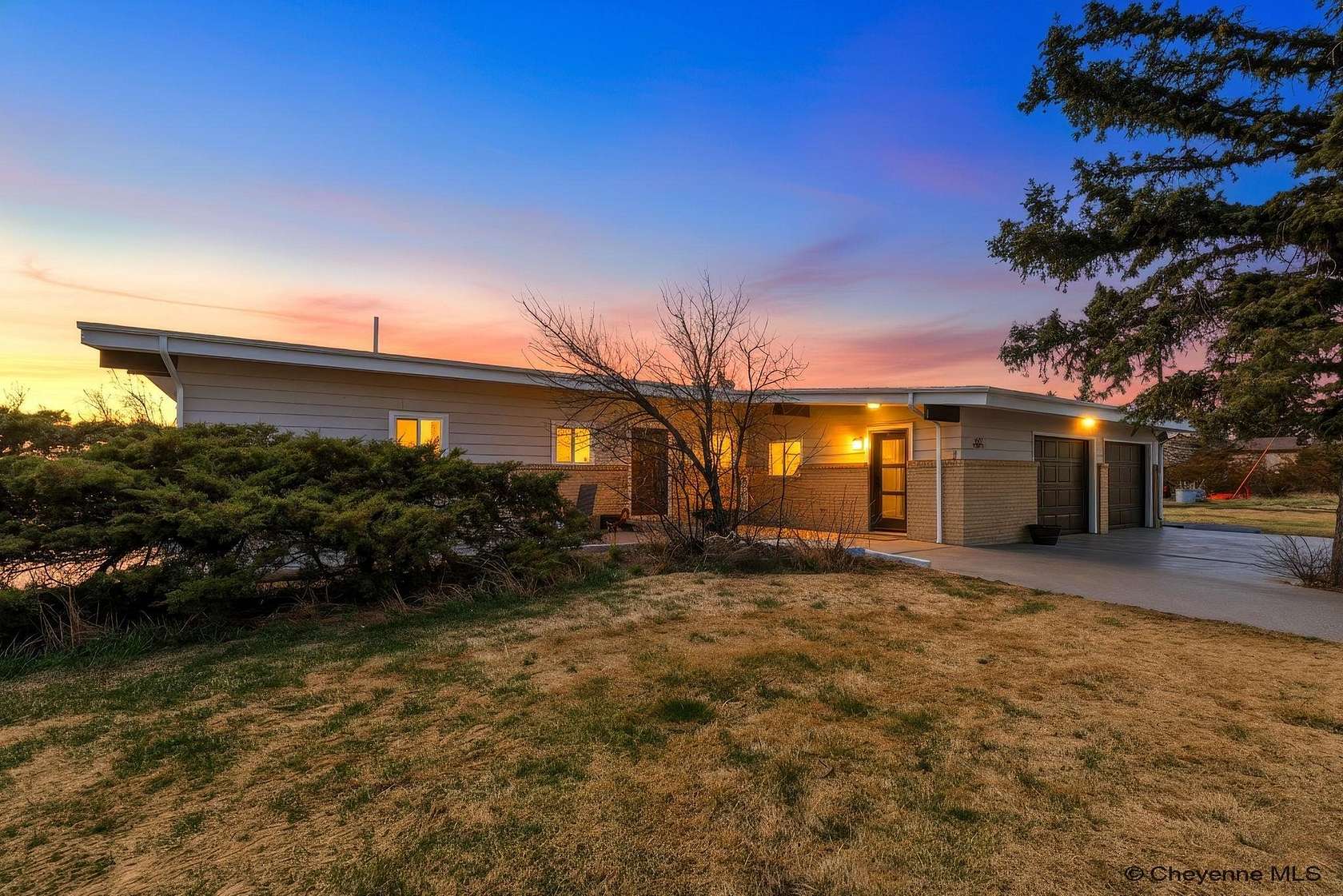 6 Acres of Land with Home for Sale in Cheyenne, Wyoming