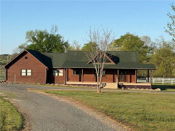3.5 Acres of Land with Home for Sale in Bradley Township, Arkansas