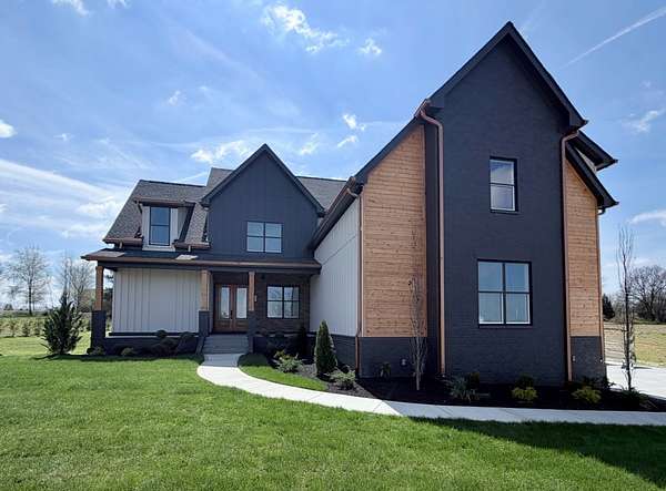 1.84 Acres of Land with Home for Sale in Springfield, Tennessee