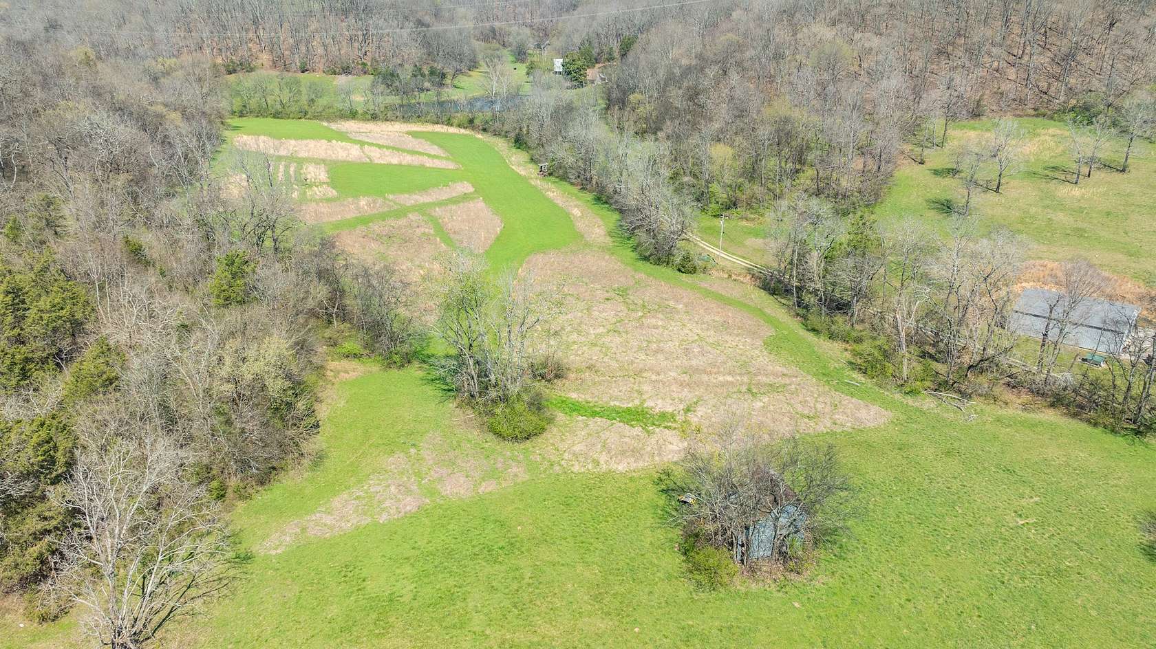 106 Acres of Land for Sale in Lynnville, Tennessee